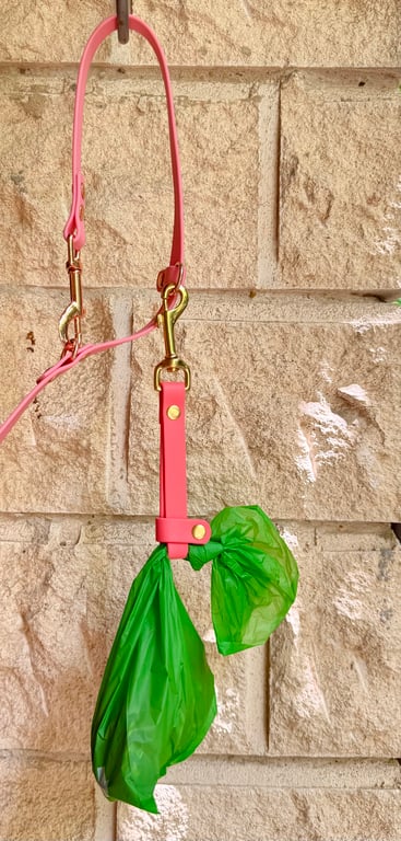 Accroche sac à déjection pour chien en Hexa édition limitée 16 mm